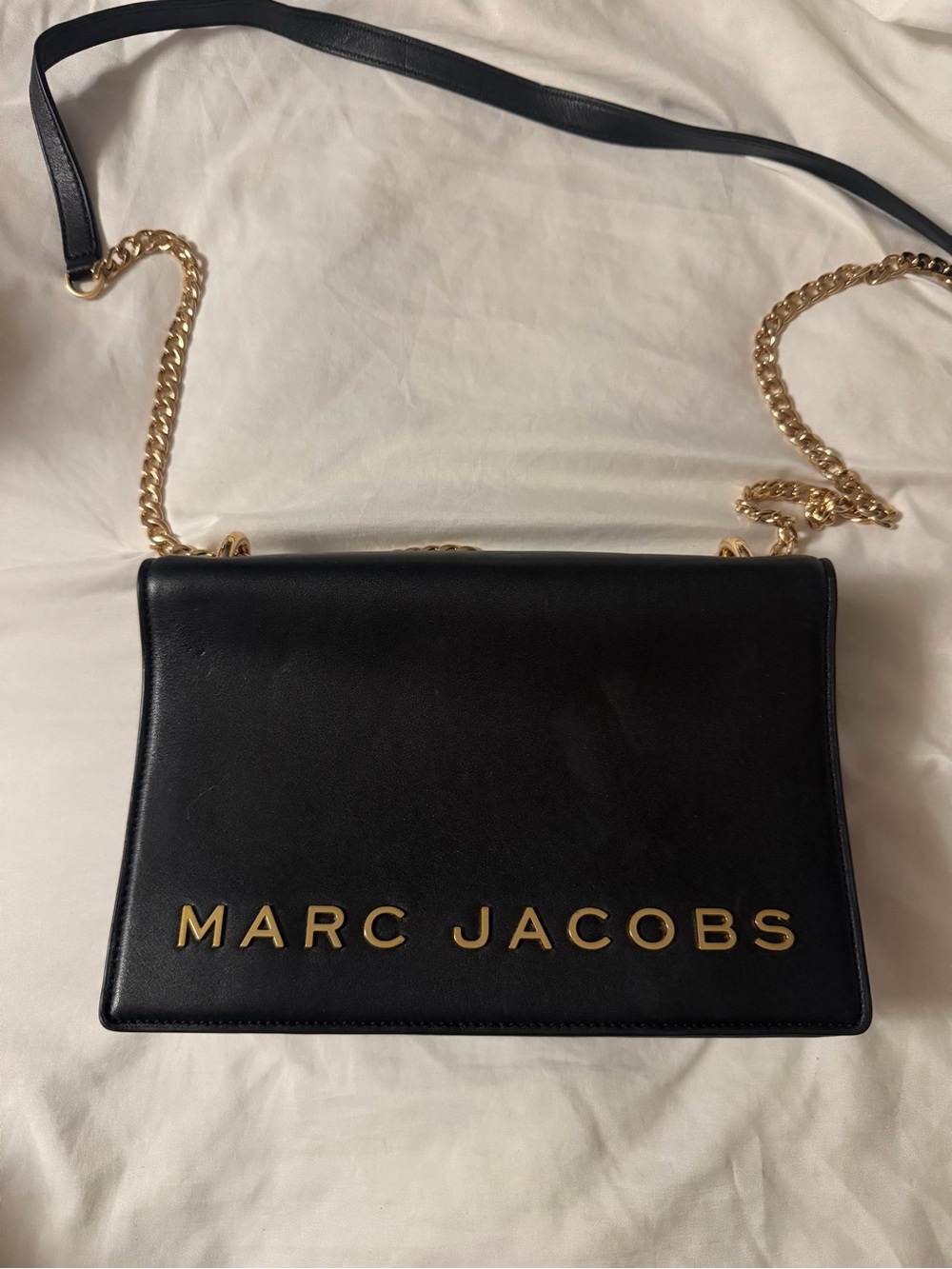 Marc Jacobs Black Leather Shoulder Bag with Gold Chain